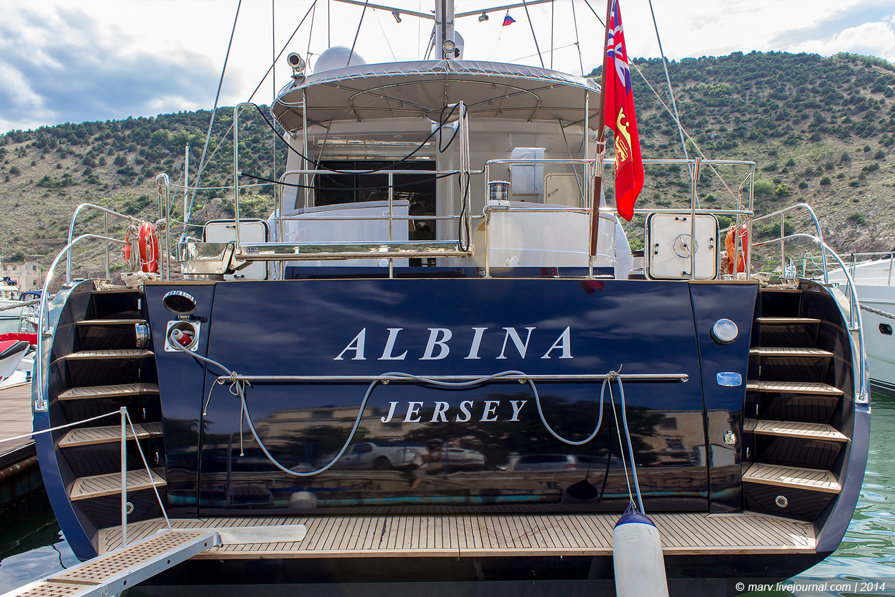 Albina (Sailing Yacht)
